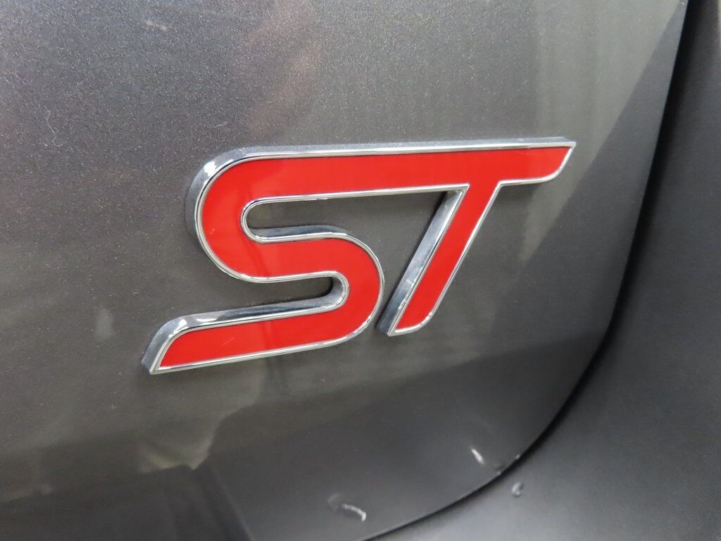 2021 Ford Explorer ST 4WD 6 Passenger Fond du Lac WI