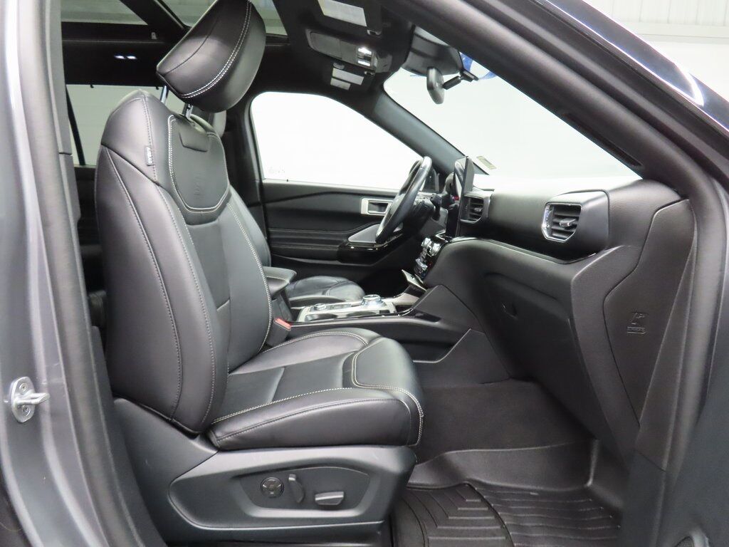 2021 Ford Explorer ST 4WD 6 Passenger Fond du Lac WI