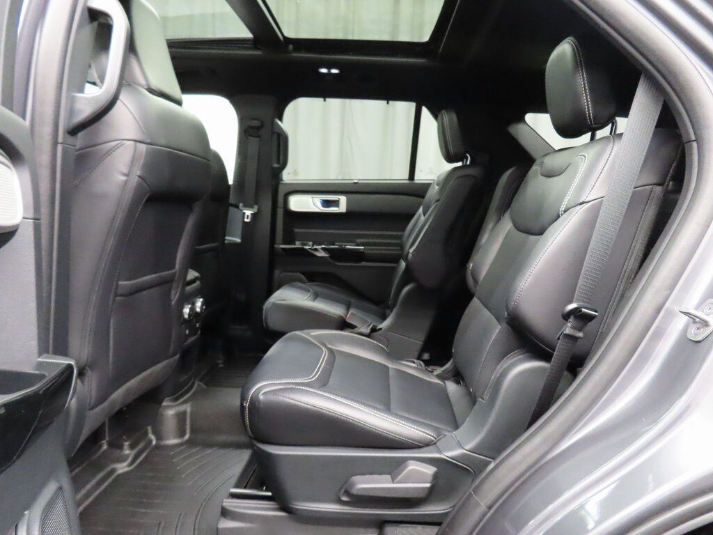 2021 Ford Explorer ST 4WD 6 Passenger Fond du Lac WI