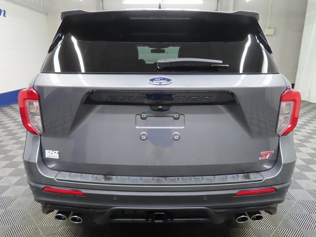 2021 Ford Explorer ST 4WD 6 Passenger Fond du Lac WI