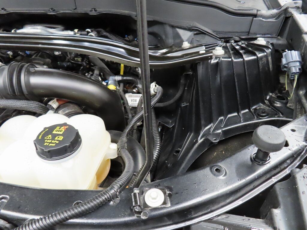 2021 Ford Explorer ST 4WD 6 Passenger Fond du Lac WI