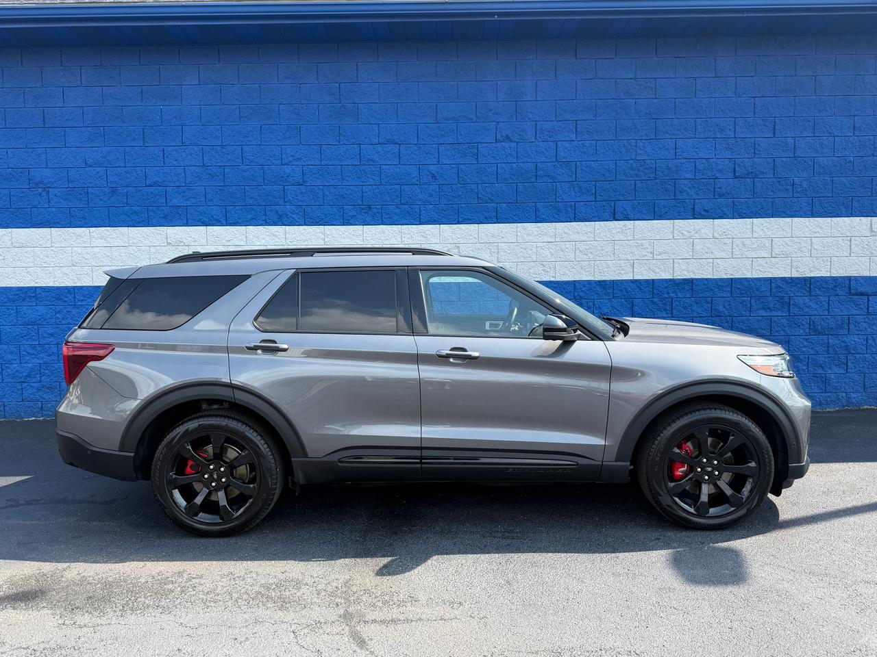 2021 Ford Explorer ST
