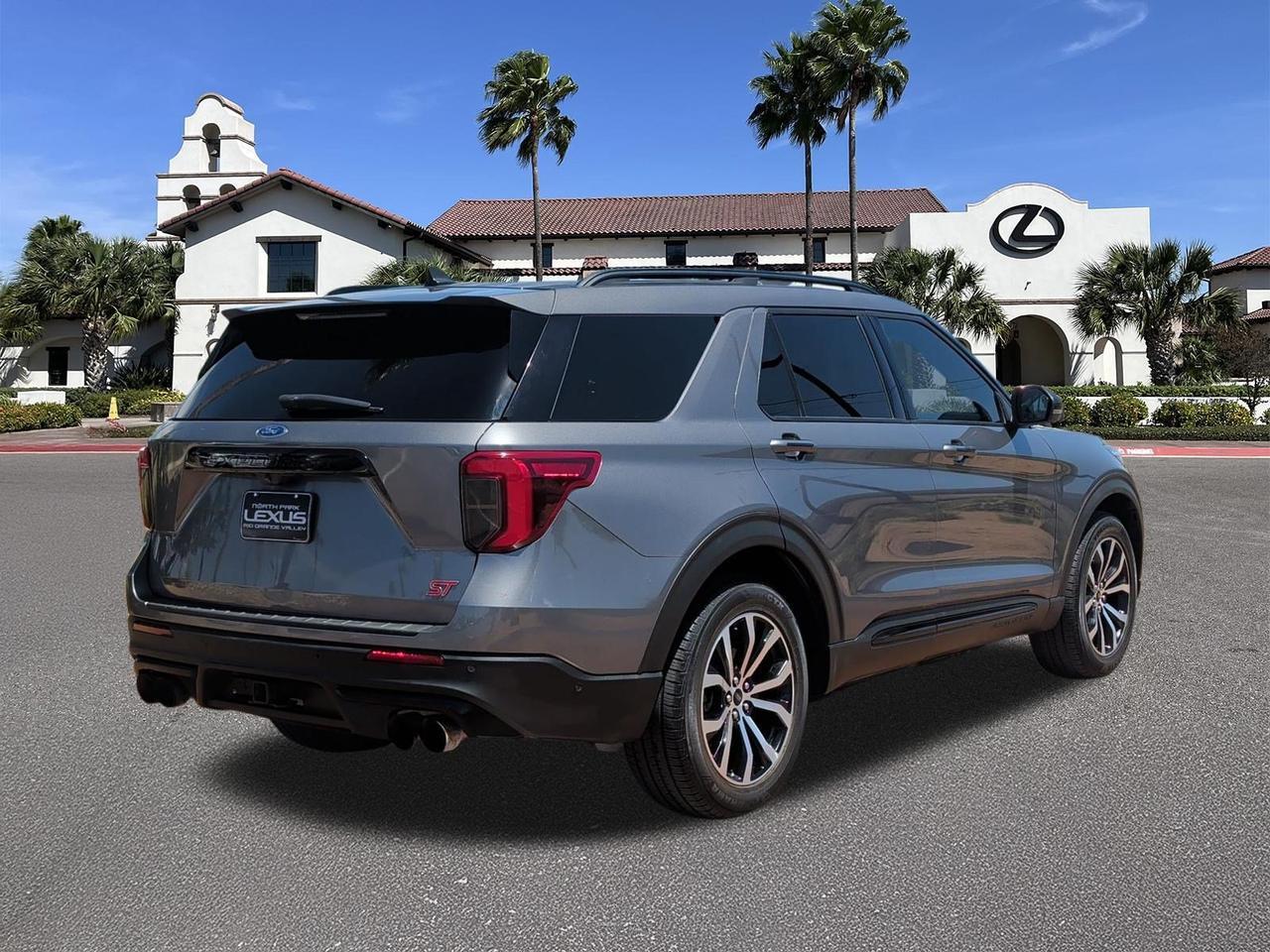 2021 Ford Explorer ST