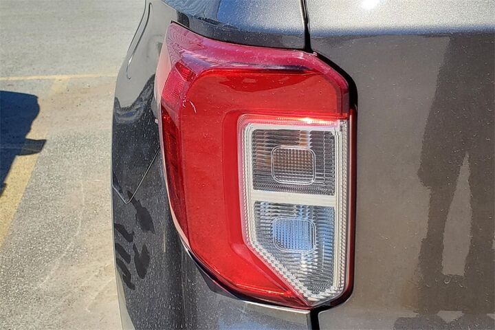 2021 Ford Explorer XLT  TX