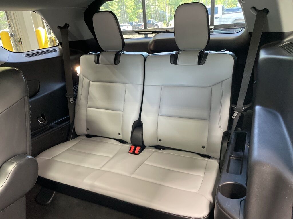2021 Ford Explorer XLT 4WD 6 Passenger Minocqua WI