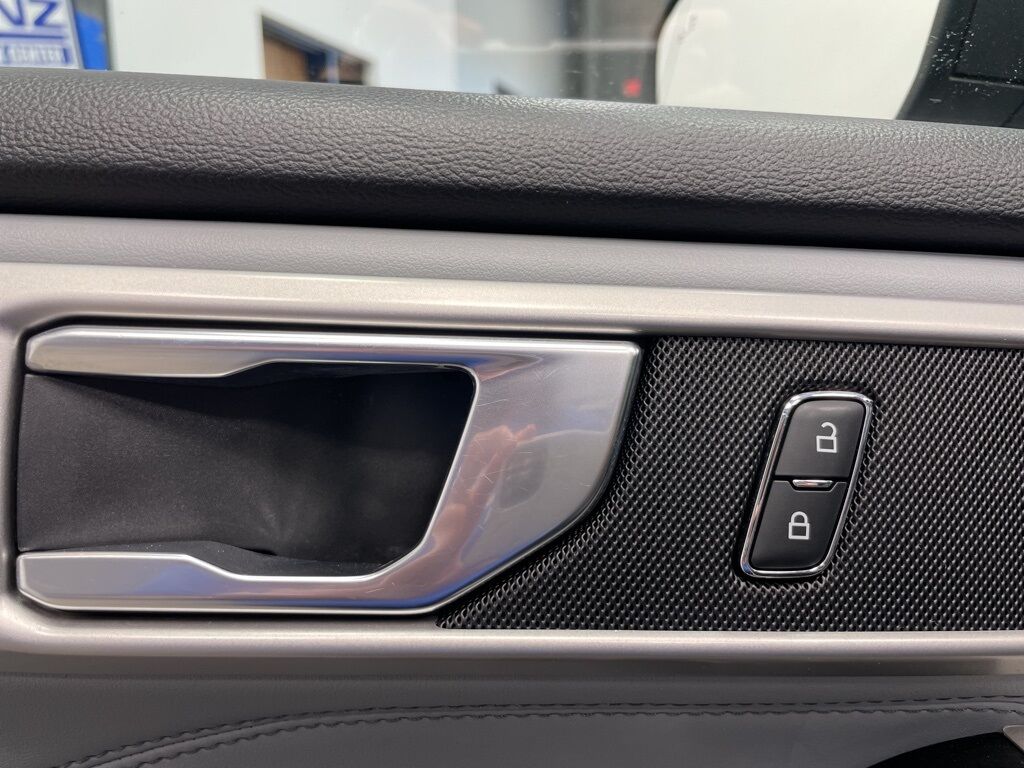 2021 Ford Explorer XLT 4WD 6 Passenger Minocqua WI