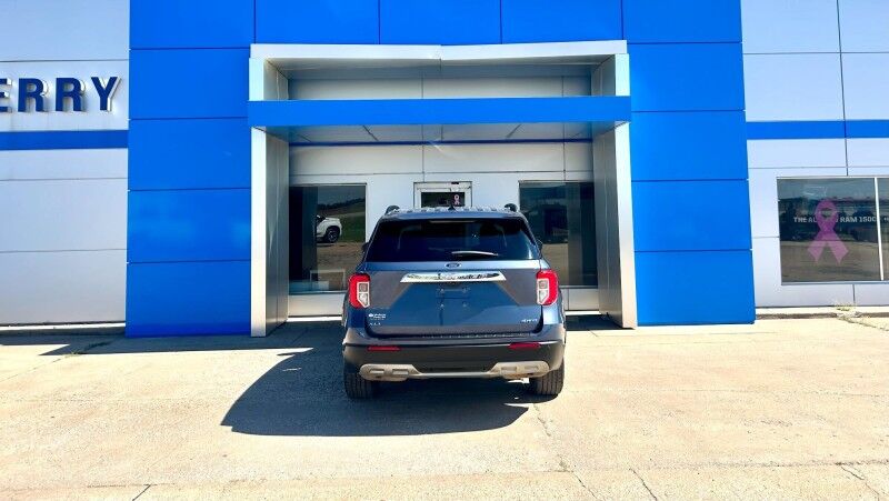 2021 Ford Explorer XLT Harper KS