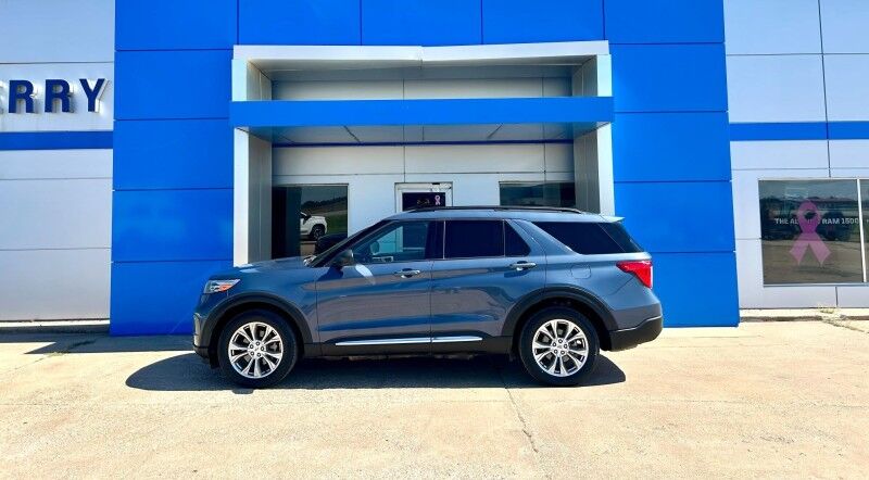 2021 Ford Explorer XLT Harper KS