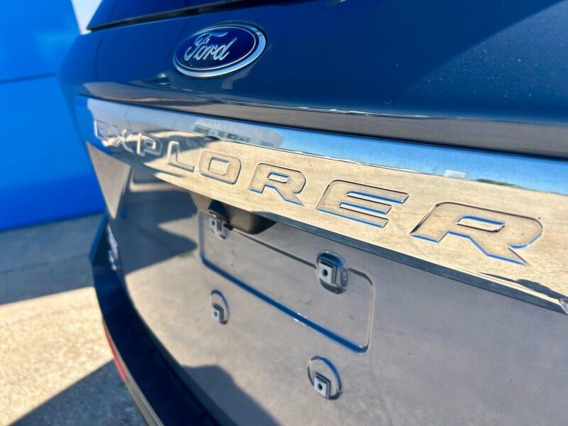 2021 Ford Explorer XLT Harper KS