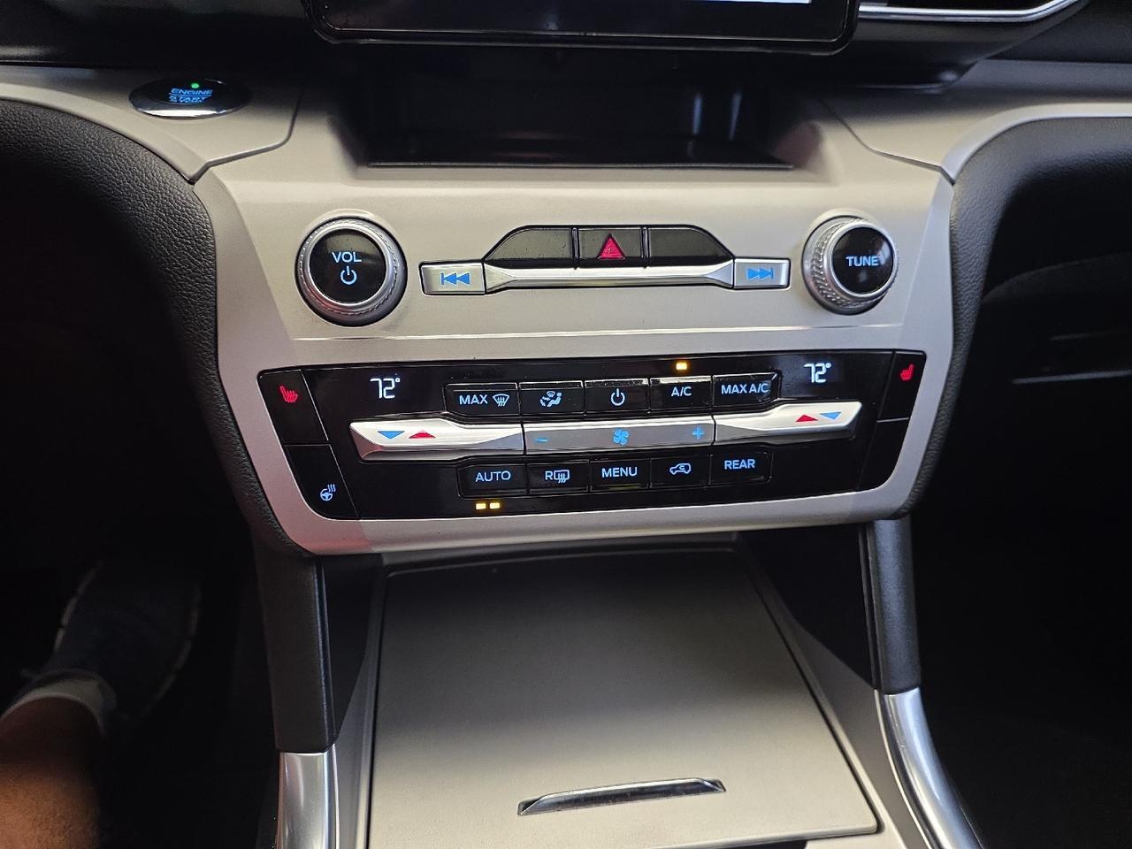 2021 Ford Explorer XLT Sand Lake NY