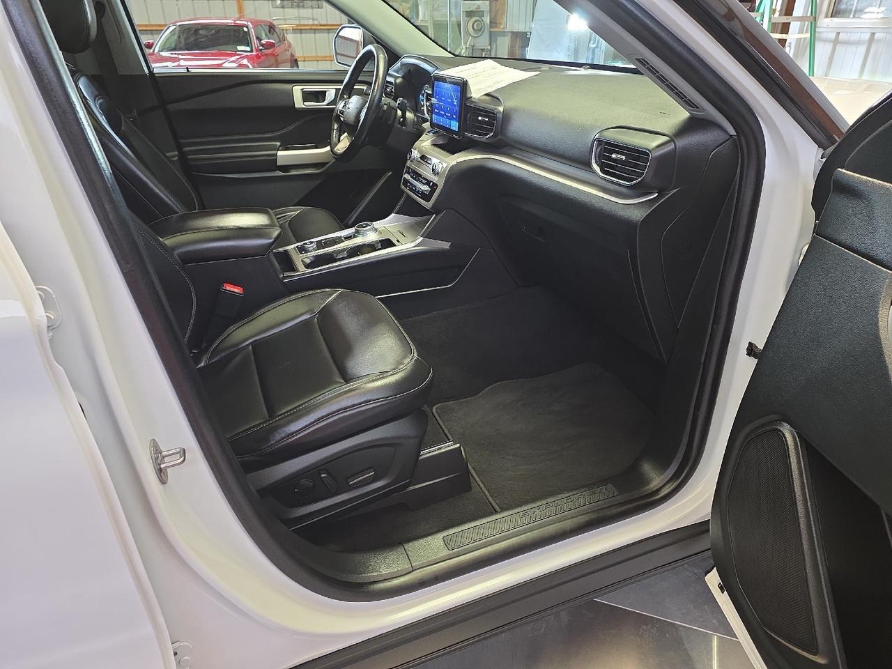 2021 Ford Explorer XLT Sand Lake NY