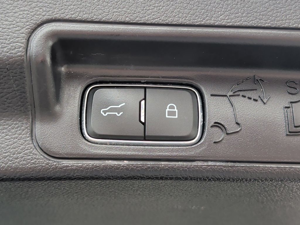 2021 Ford Explorer XLT Worcester MA