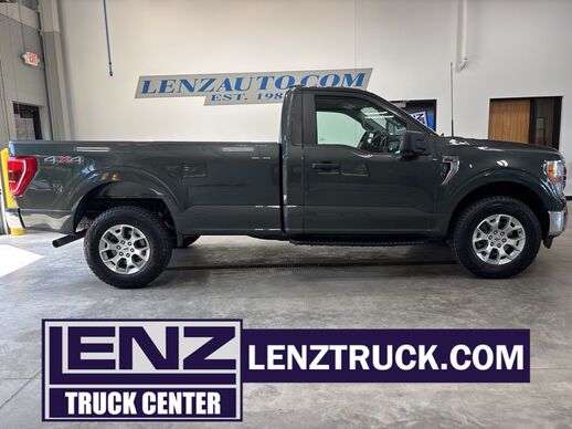2021_Ford_F-150_4x4 Regular Cab XLT_ Fond du Lac WI