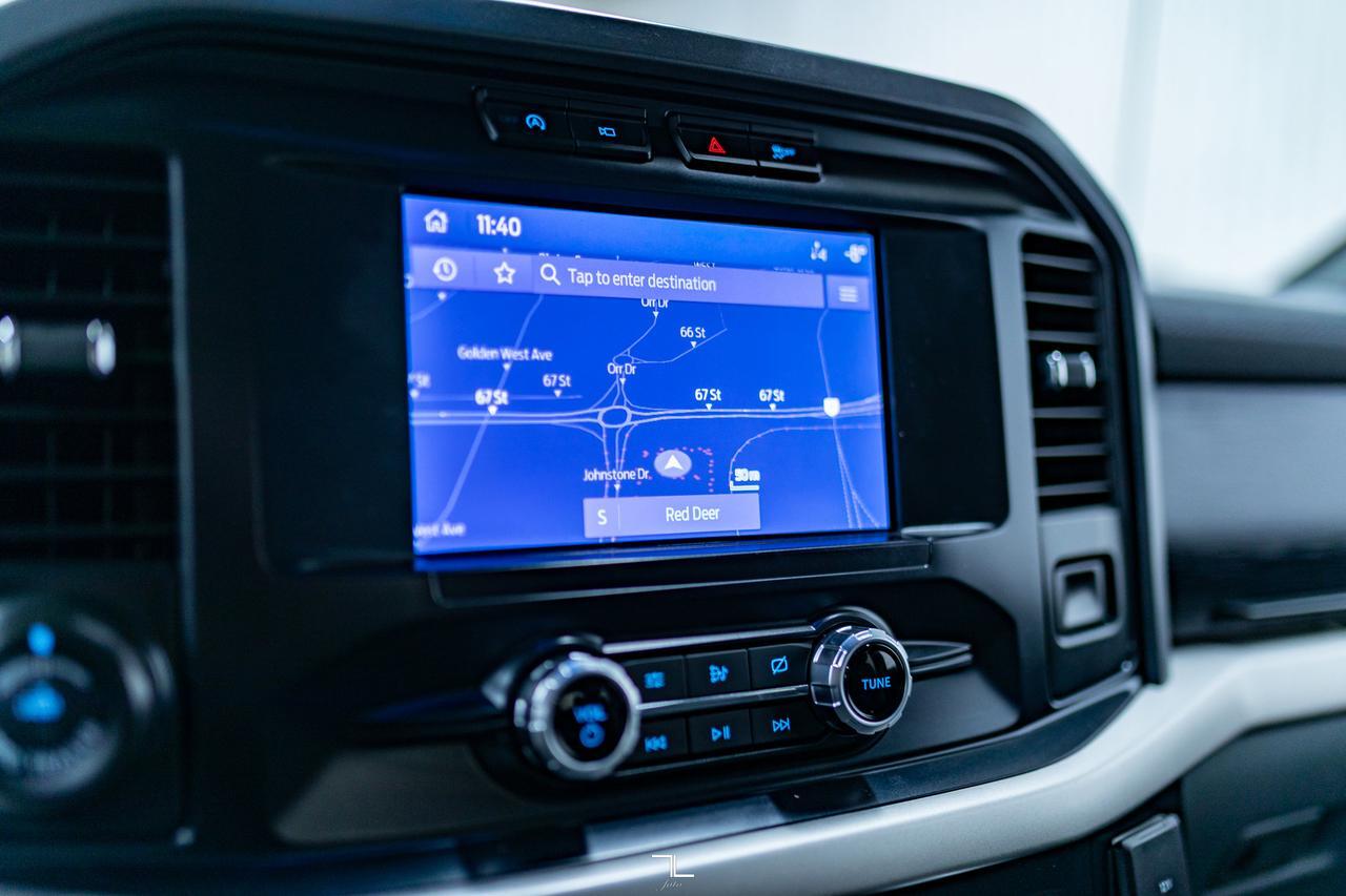 2021 Ford F-150 4x4 Super Cab XLT Longbox Nav BCam Red Deer AB