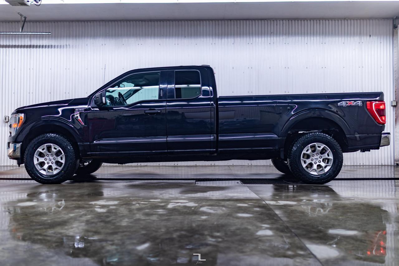 2021 Ford F-150 4x4 Super Cab XLT Longbox Nav BCam Red Deer AB