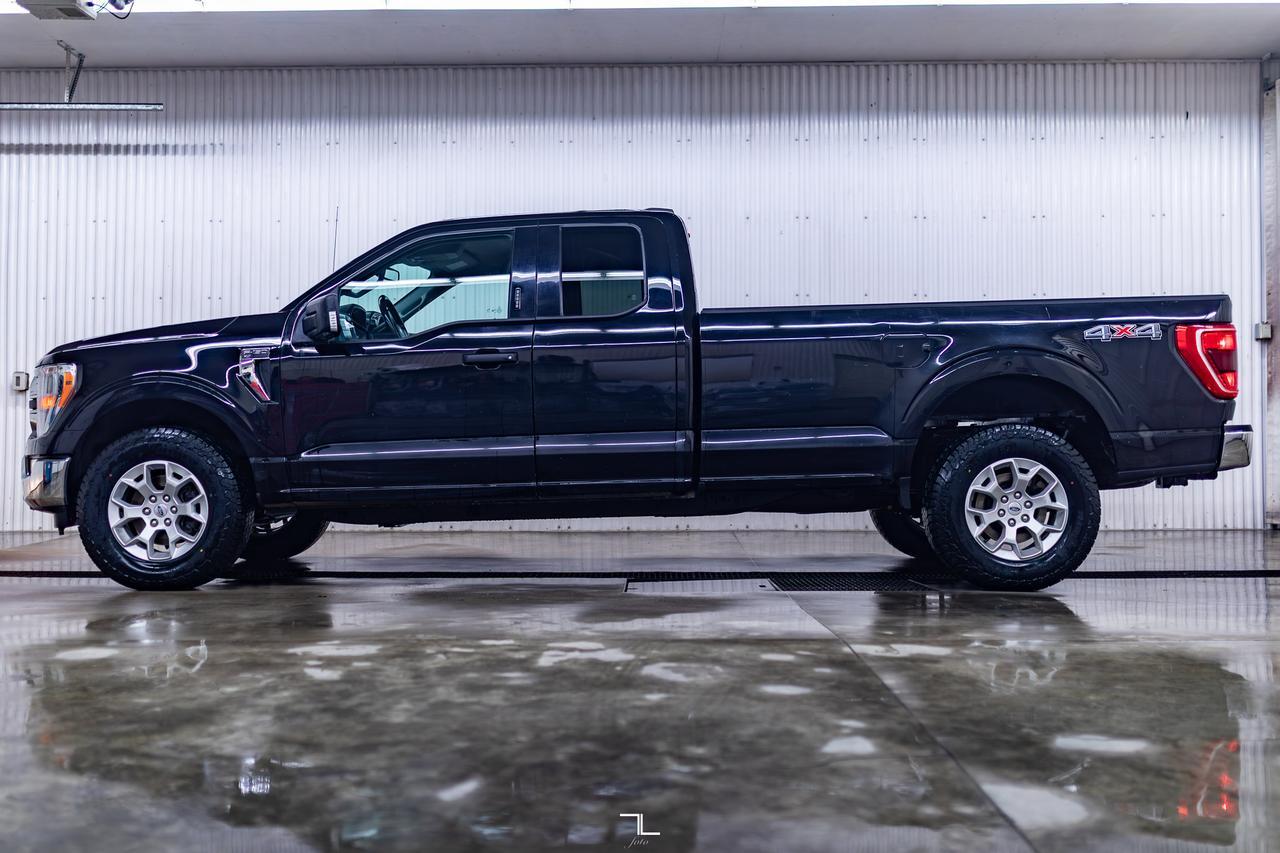 2021 Ford F-150 4x4 Super Cab XLT Longbox Nav BCam Red Deer AB