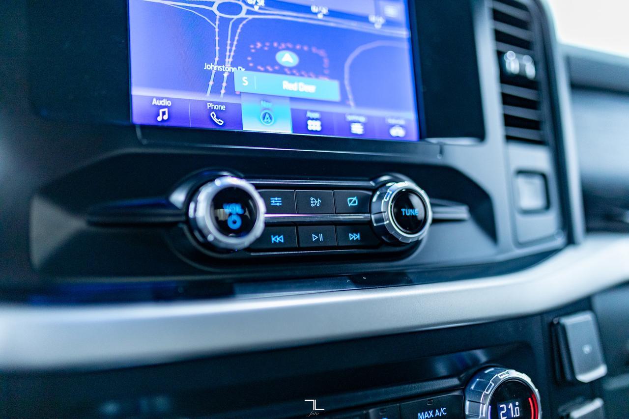 2021 Ford F-150 4x4 Super Cab XLT Longbox Nav BCam Red Deer AB