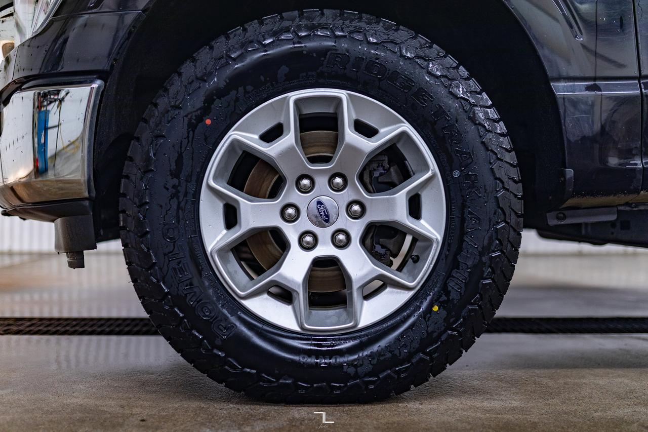 2021 Ford F-150 4x4 Super Cab XLT Longbox Nav BCam Red Deer AB