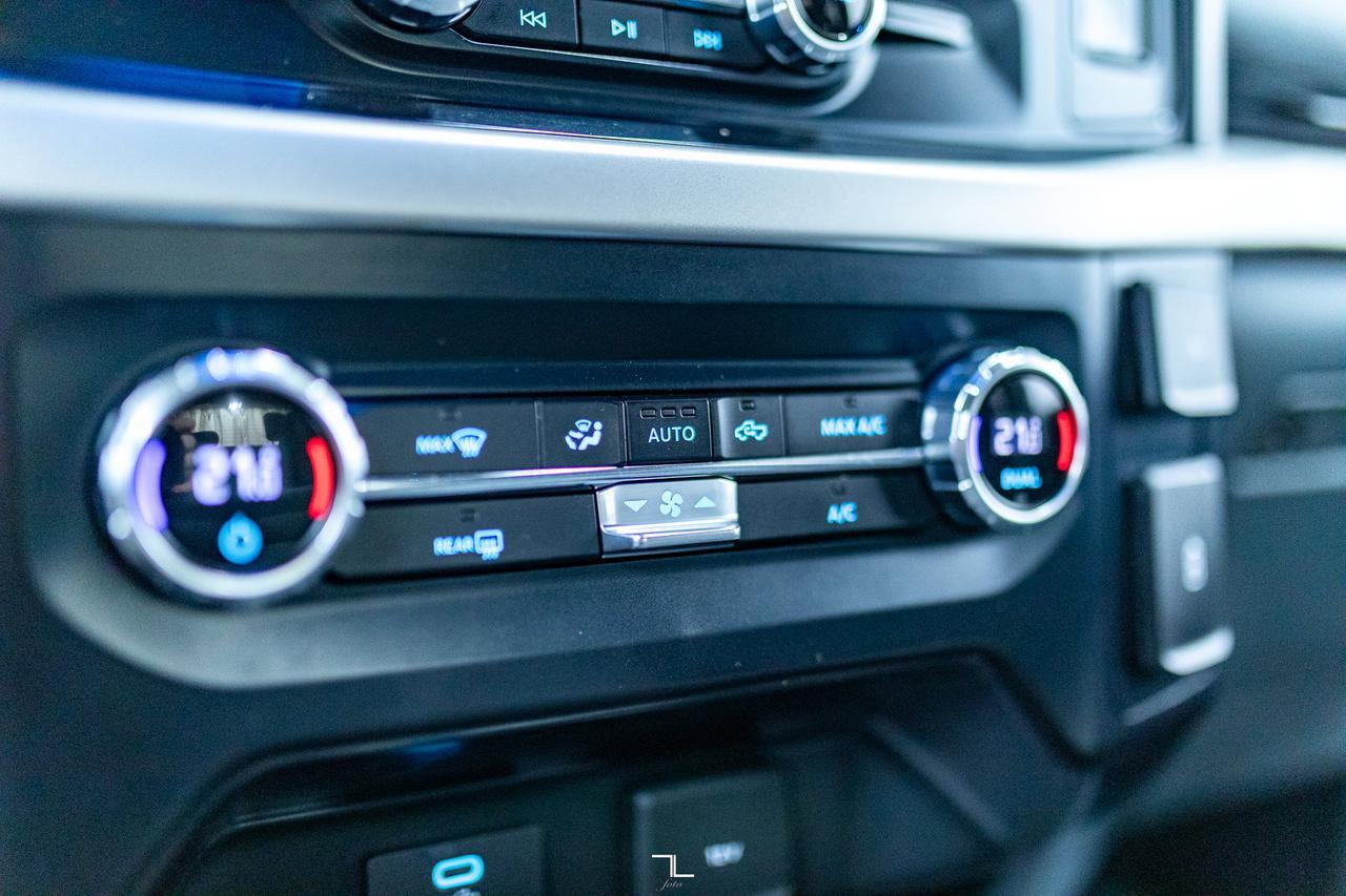 2021 Ford F-150 4x4 Super Cab XLT Longbox Nav BCam Red Deer AB