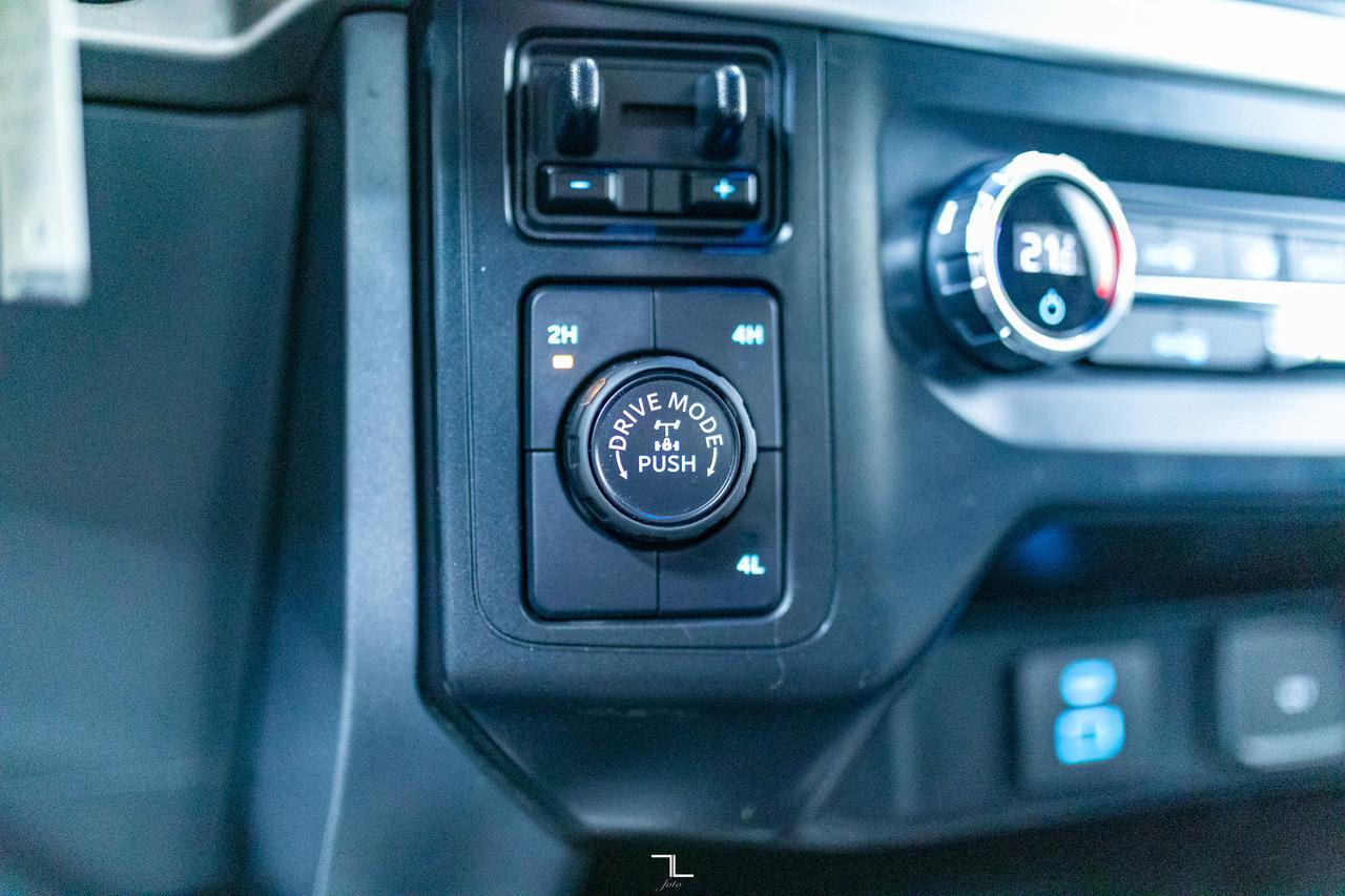 2021 Ford F-150 4x4 Super Cab XLT Longbox Nav BCam Red Deer AB