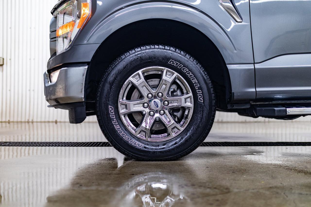 2021 Ford F-150 4x4 Super Cab XLT XTR Nav BCam Red Deer AB