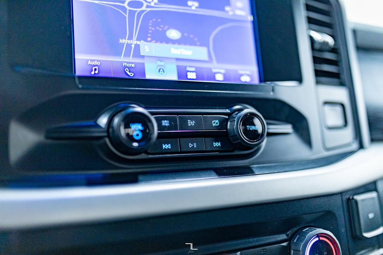 2021 Ford F-150 4x4 Super Cab XLT XTR Nav BCam Red Deer AB