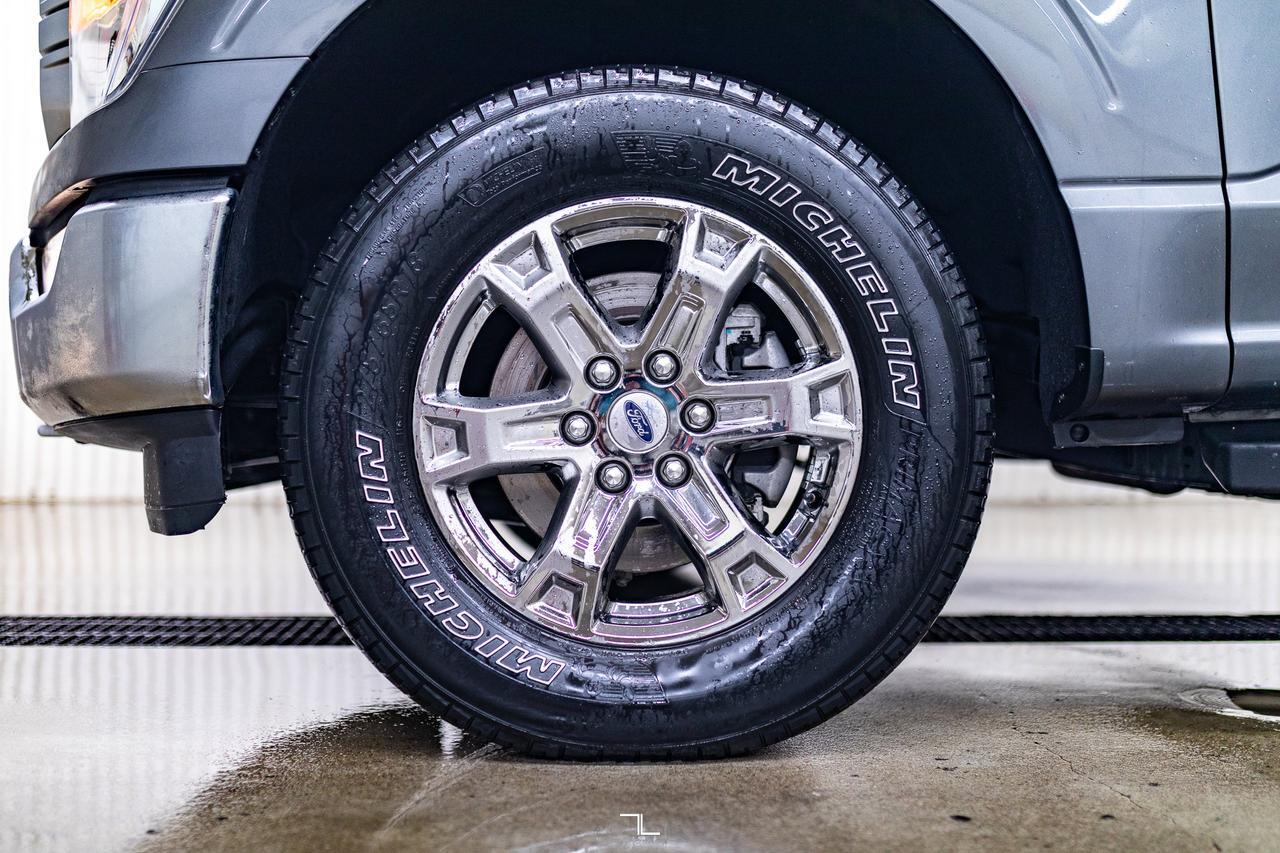 2021 Ford F-150 4x4 Super Cab XLT XTR Nav BCam Red Deer AB