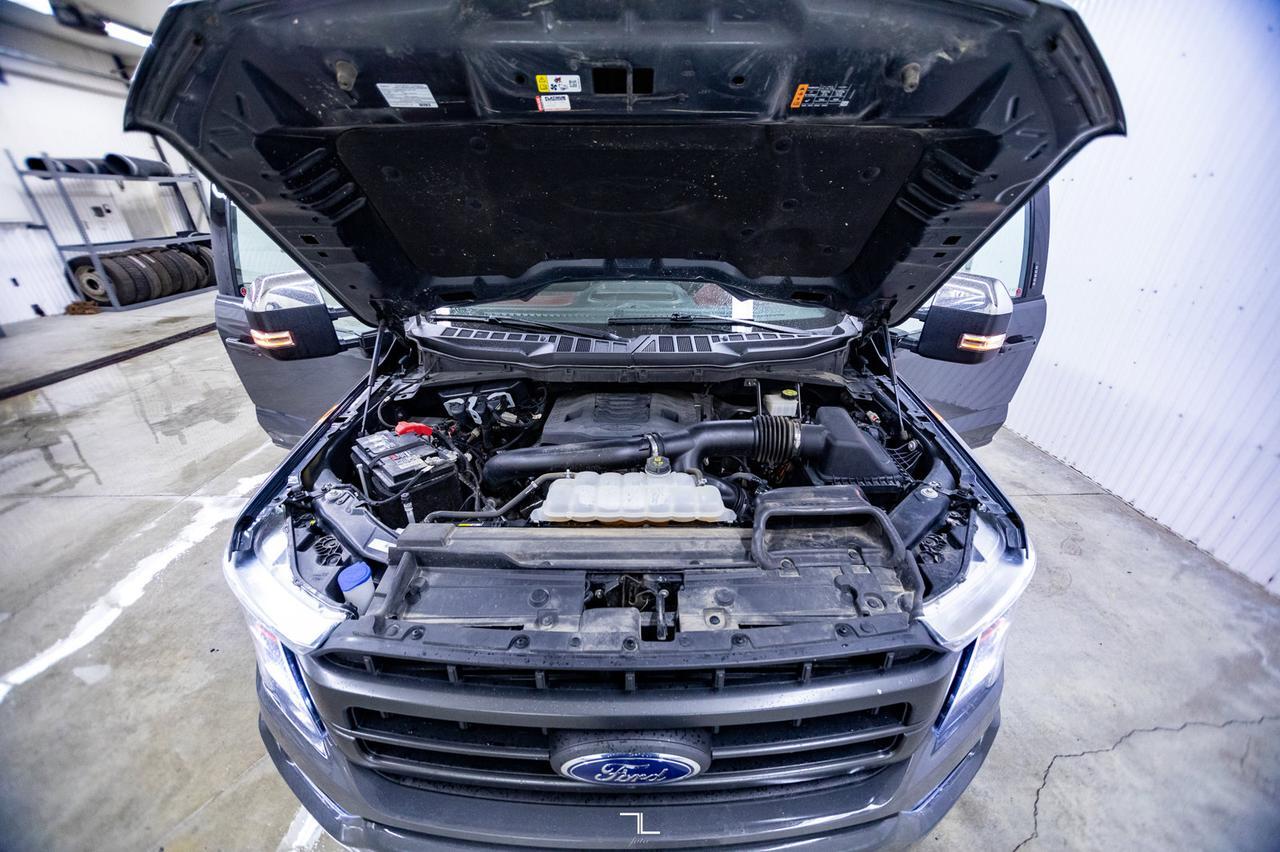 2021 Ford F-150 4x4 Super Crew Lariat FX4 Longbox Leather Nav Red Deer AB