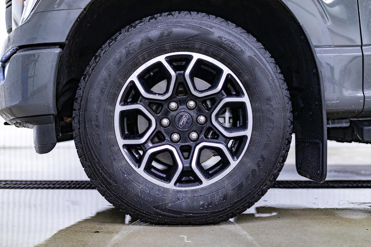 2021 Ford F-150 4x4 Super Crew Lariat FX4 Longbox Leather Nav Red Deer AB