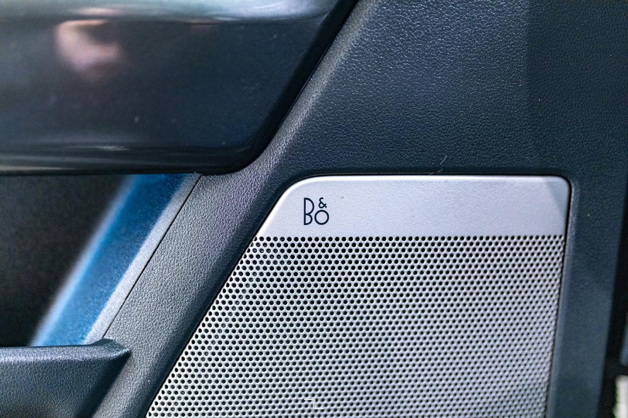 2021 Ford F-150 4x4 Super Crew Lariat FX4 Longbox Leather Nav Red Deer AB