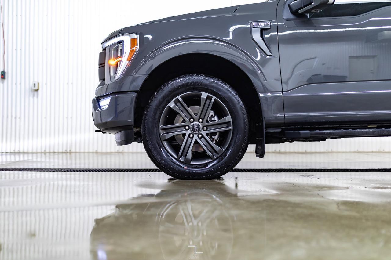 2021 Ford F-150 4x4 Super Crew Lariat Leather Nav BCam Red Deer AB