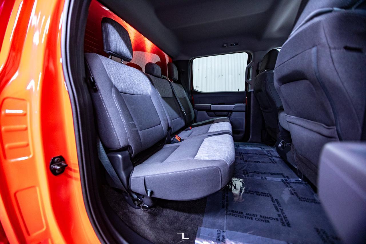 2021 Ford F-150 4x4 Super Crew XLT BCam Topper Red Deer AB
