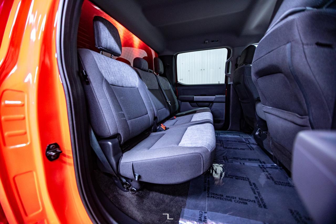 2021 Ford F-150 4x4 Super Crew XLT BCam Topper Red Deer AB