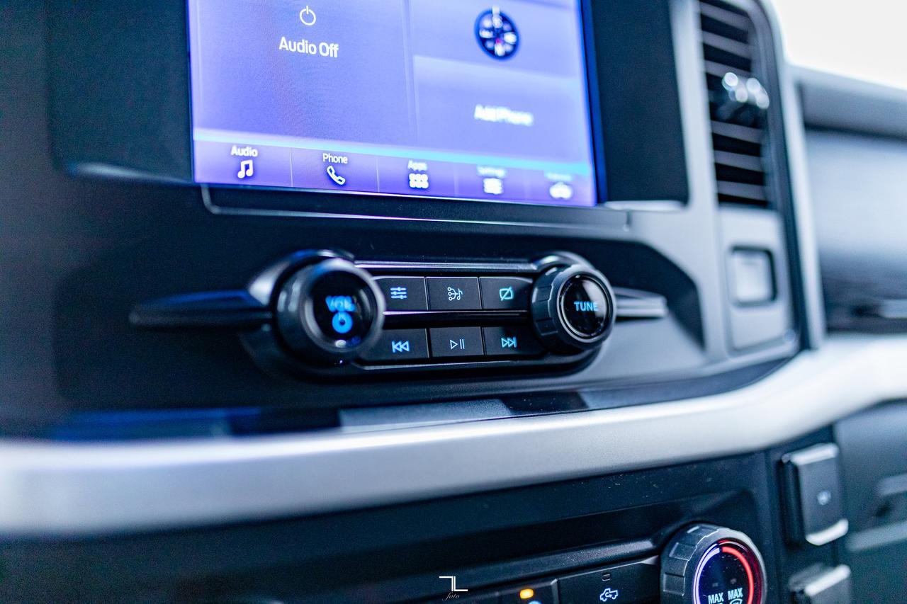 2021 Ford F-150 4x4 Super Crew XLT BCam Topper Red Deer AB