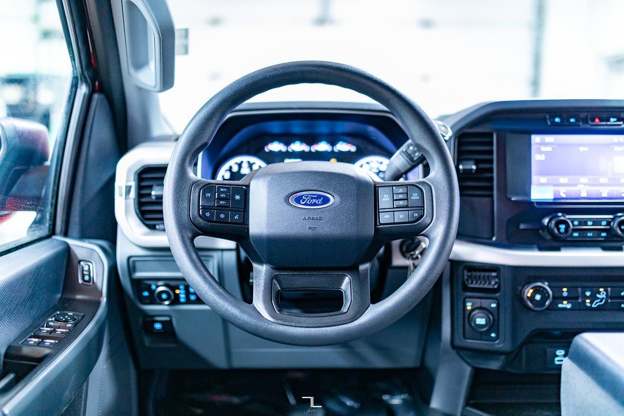 2021 Ford F-150 4x4 Super Crew XLT BCam Topper Red Deer AB