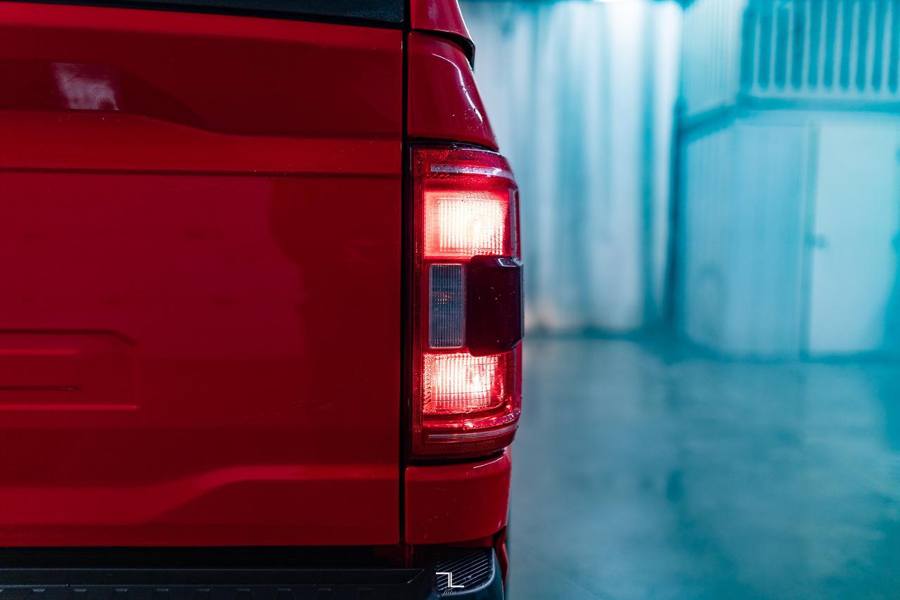 2021 Ford F-150 4x4 Super Crew XLT BCam Topper Red Deer AB