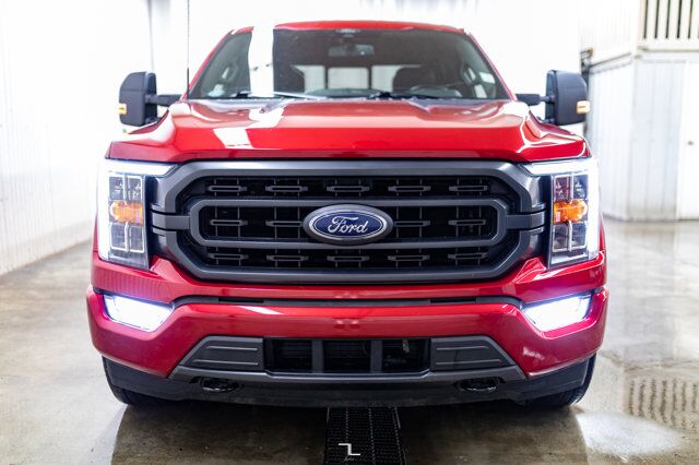 2021 Ford F-150 4x4 Super Crew XLT FX4 Longbox Nav BCam Red Deer AB