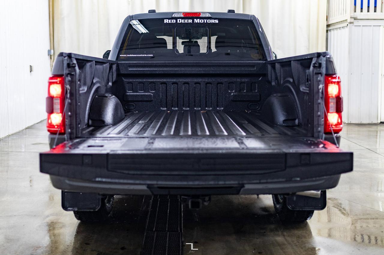 2021 Ford F-150 4x4 Super Crew XLT FX4 Longbox Nav BCam Red Deer AB