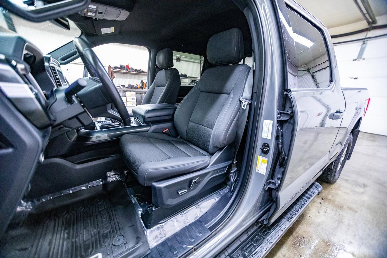 2021 Ford F-150 4x4 Super Crew XLT FX4 Longbox Nav BCam Red Deer AB