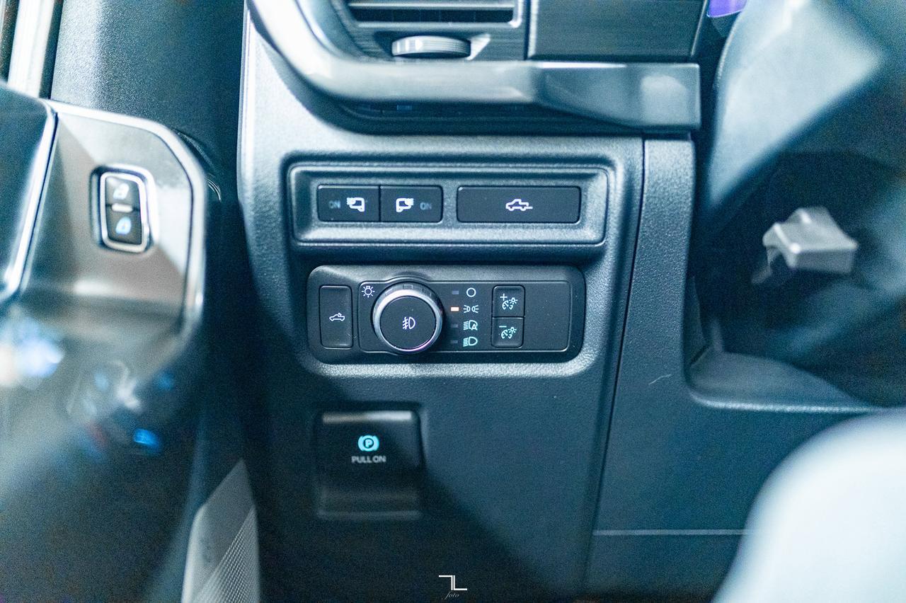 2021 Ford F-150 4x4 Super Crew XLT FX4 Longbox Nav BCam Red Deer AB