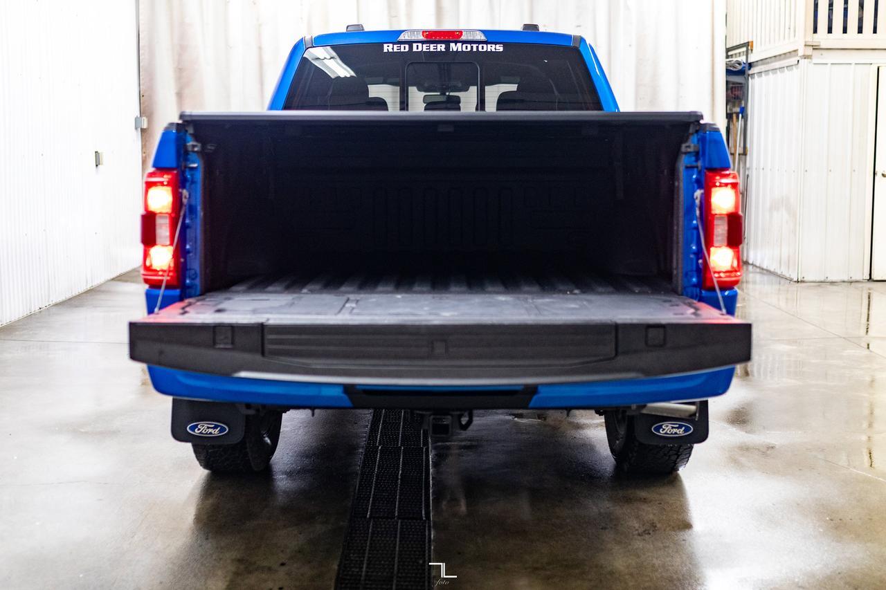 2021 Ford F-150 4x4 Super Crew XLT FX4 Nav BCam Red Deer AB