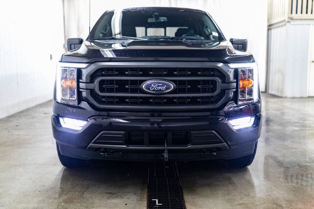 2021 Ford F-150 4x4 Super Crew XLT Sport Nav BCam Red Deer AB