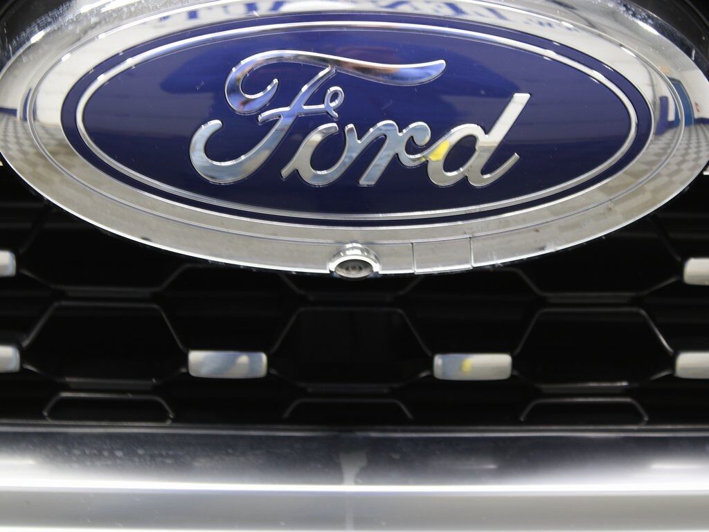 2021 Ford F-150 4x4 SuperCrew Platinum Fond du Lac WI