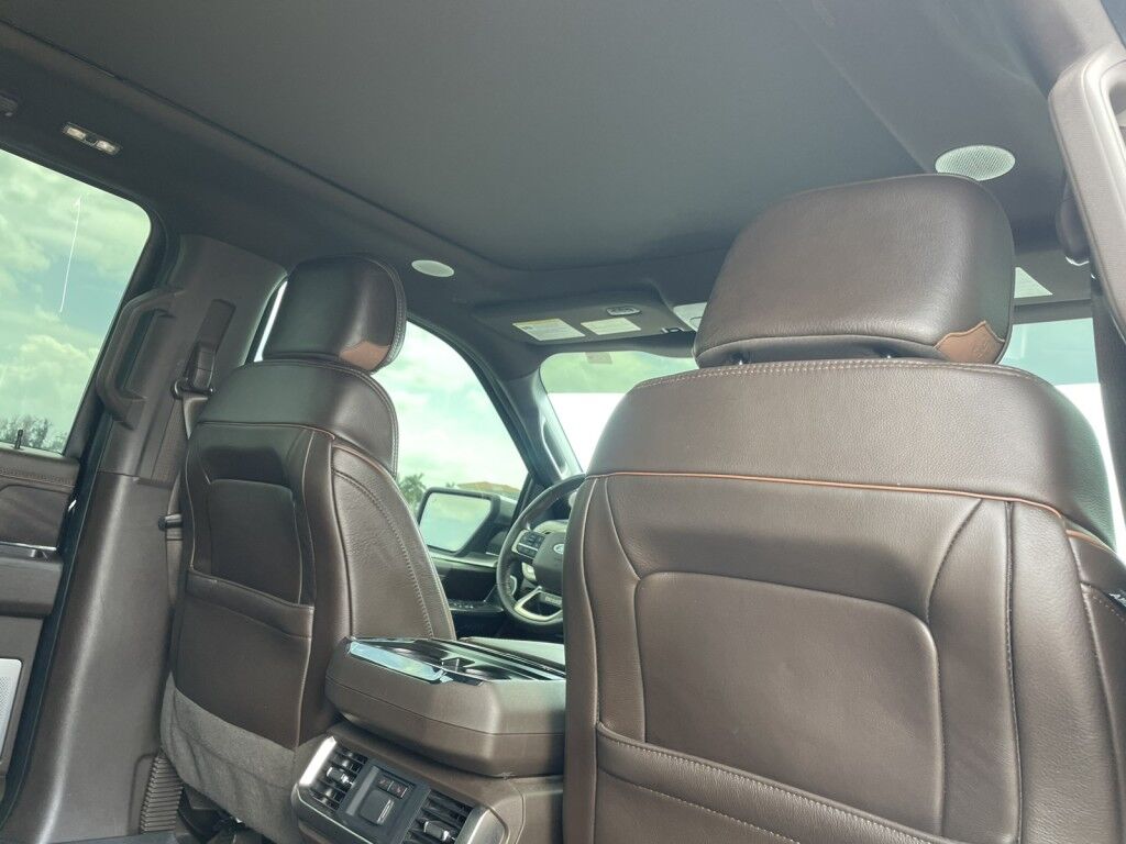 2021 Ford F-150 KING RANCH~CLEAN CARFAX~3.5L POWERBOOST HYBRIDFX4 PKG~TWIN PANEL MOONROOF~MAX TOWING PKG~ONLINE FINANCE AND SHIPPING AVAILABLE!!!! Sarasota FL