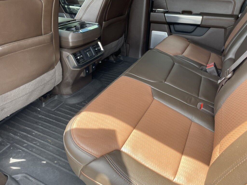 2021 Ford F-150 KING RANCH~CLEAN CARFAX~3.5L POWERBOOST HYBRIDFX4 PKG~TWIN PANEL MOONROOF~MAX TOWING PKG~ONLINE FINANCE AND SHIPPING AVAILABLE!!!! Sarasota FL