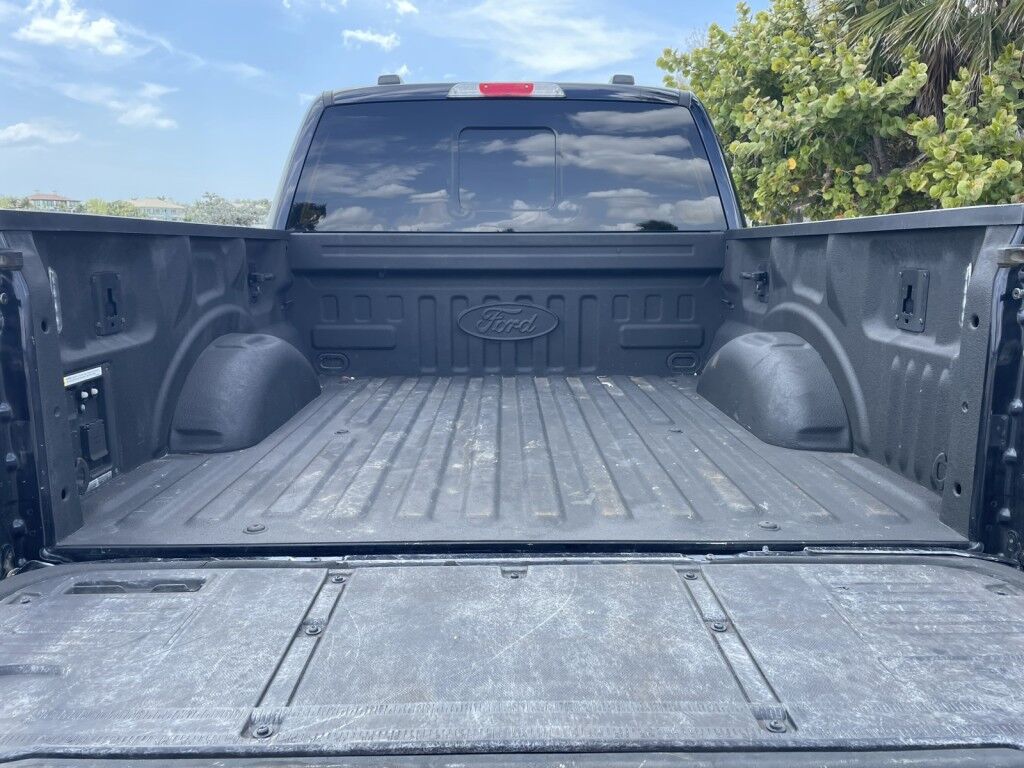 2021 Ford F-150 KING RANCH~CLEAN CARFAX~3.5L POWERBOOST HYBRIDFX4 PKG~TWIN PANEL MOONROOF~MAX TOWING PKG~ONLINE FINANCE AND SHIPPING AVAILABLE!!!! Sarasota FL