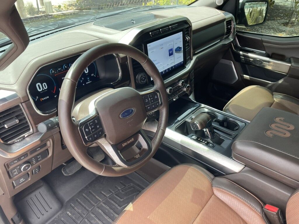 2021 Ford F-150 KING RANCH~CLEAN CARFAX~3.5L POWERBOOST HYBRIDFX4 PKG~TWIN PANEL MOONROOF~MAX TOWING PKG~ONLINE FINANCE AND SHIPPING AVAILABLE!!!! Sarasota FL