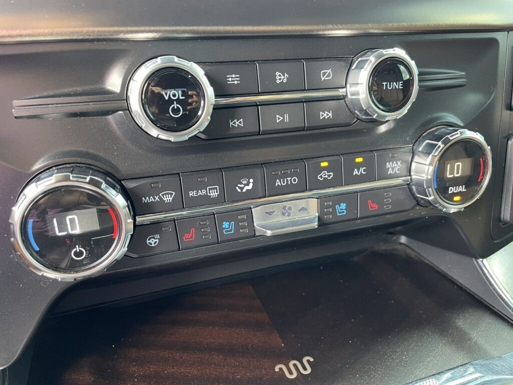 2021 Ford F-150 KING RANCH~CLEAN CARFAX~FX4 PKG~TWIN PANEL MOONROOF~MAX TOWING PKG~ONLINE FINANCE AND SHIPPING AVAILABLE!!!! Sarasota FL