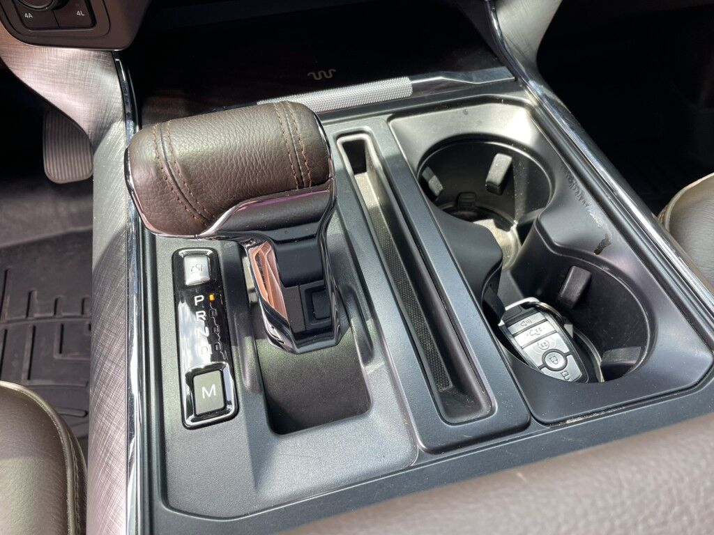 2021 Ford F-150 KING RANCH~CLEAN CARFAX~FX4 PKG~TWIN PANEL MOONROOF~MAX TOWING PKG~ONLINE FINANCE AND SHIPPING AVAILABLE!!!! Sarasota FL