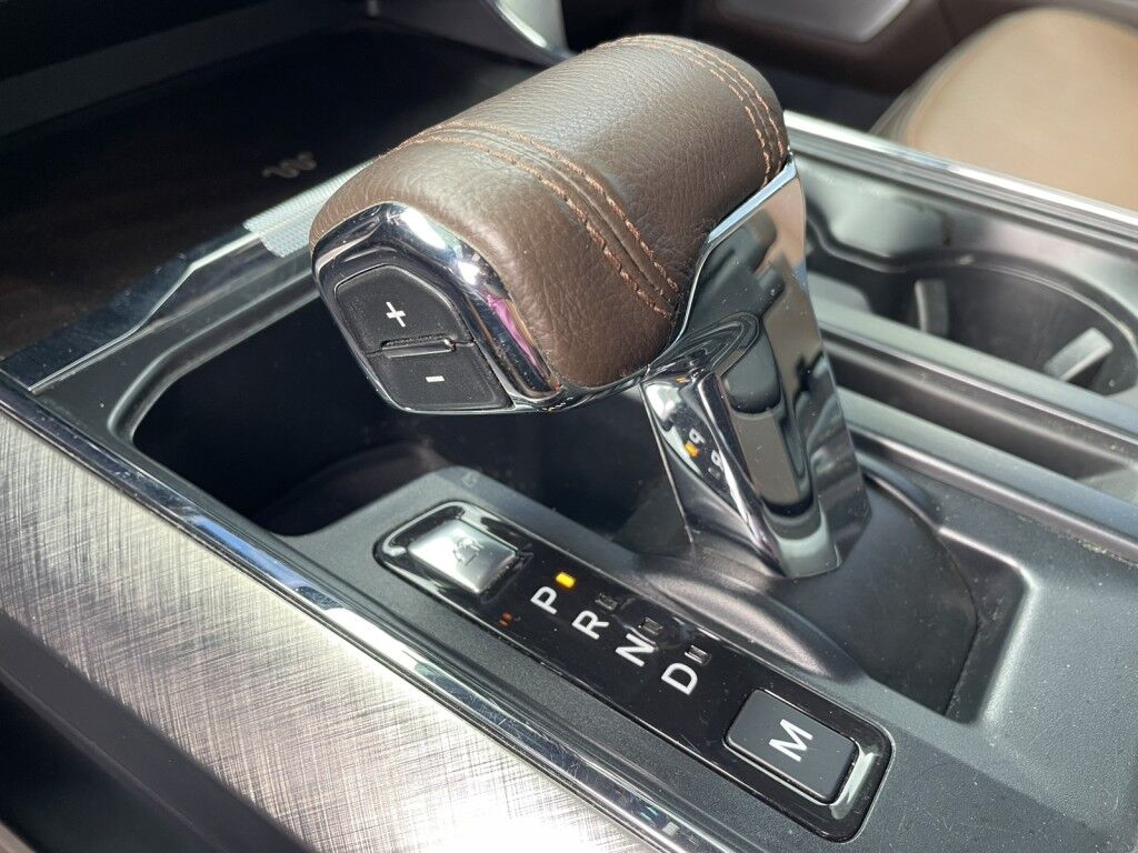 2021 Ford F-150 KING RANCH~CLEAN CARFAX~FX4 PKG~TWIN PANEL MOONROOF~MAX TOWING PKG~ONLINE FINANCE AND SHIPPING AVAILABLE!!!! Sarasota FL